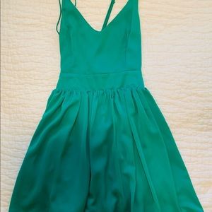 Kelly/ Emerald Green Boutique Dress; Size: Small